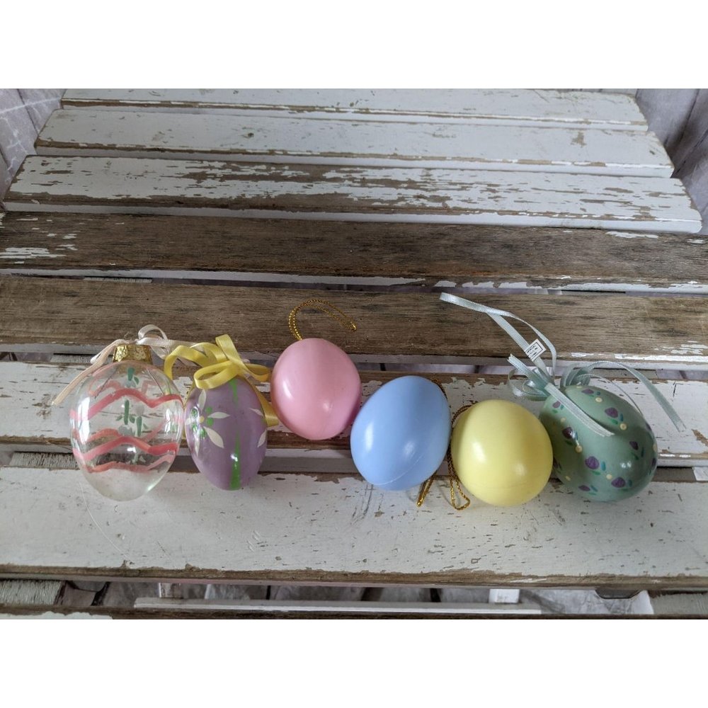 Vintage plastic Easter egg‎ spring ornament set Xma